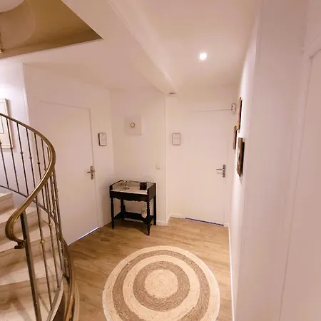 La Maison Pere Camembert Nocleg ze śniadaniem