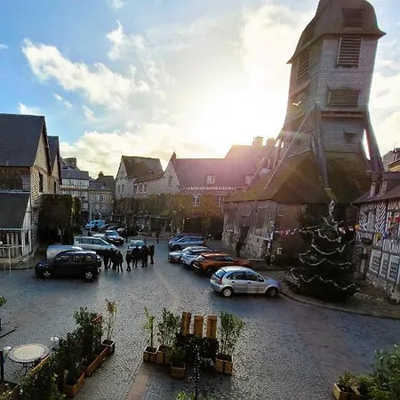 La Maison Pere Camembert
