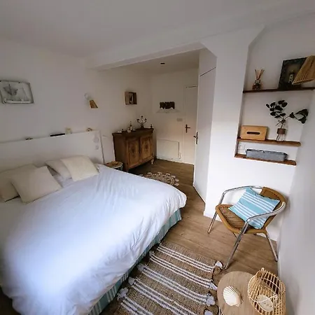 La Maison Pere Camembert B&B 옹플뢰르