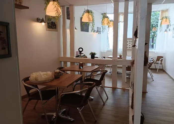 Bed & Breakfast La Maison Père Camembert 4*