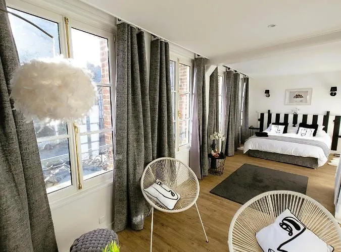 Bed & Breakfast La Maison Père Camembert